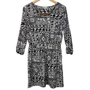 Charlotte Russe Black and White Jeweled Neck Tunic